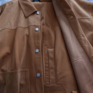 2pc Gucci suede pocket sport style pant set and Versai long sleeve silk man's dr